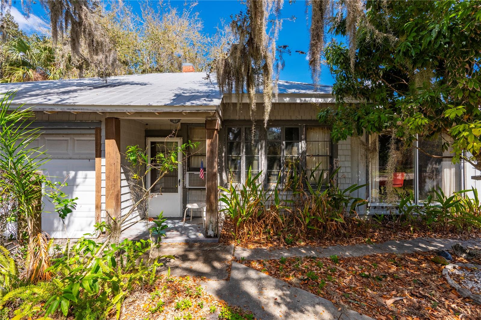 Image 6 of 39 For 7754 Riverside Drive