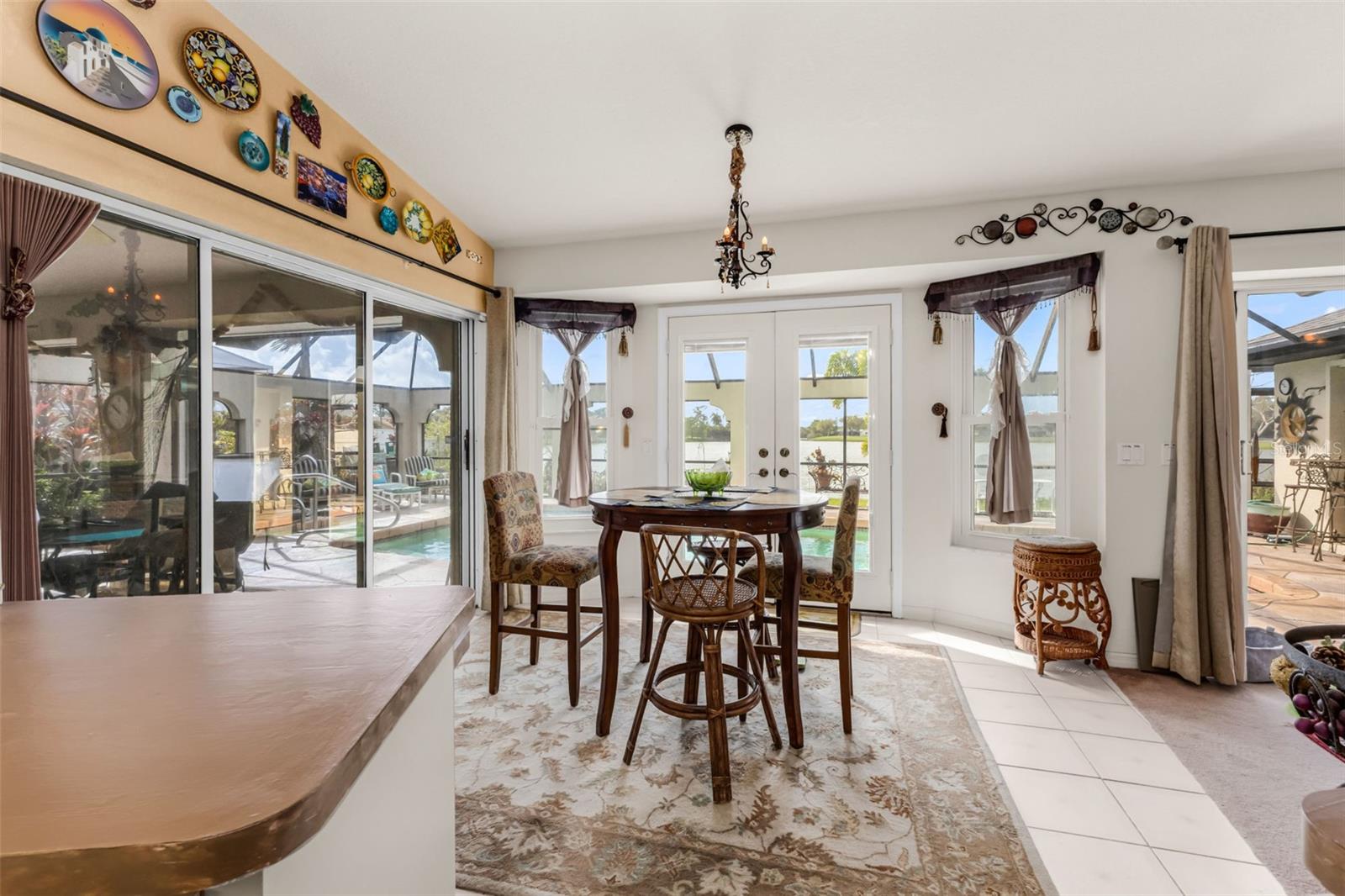 Image 13 of 39 For 23439 Freeport Avenue