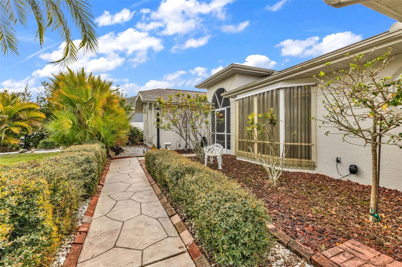 Image 2 of 39 For 23439 Freeport Avenue