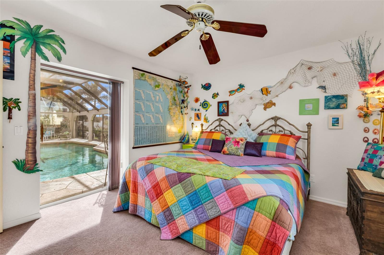 Image 28 of 39 For 23439 Freeport Avenue