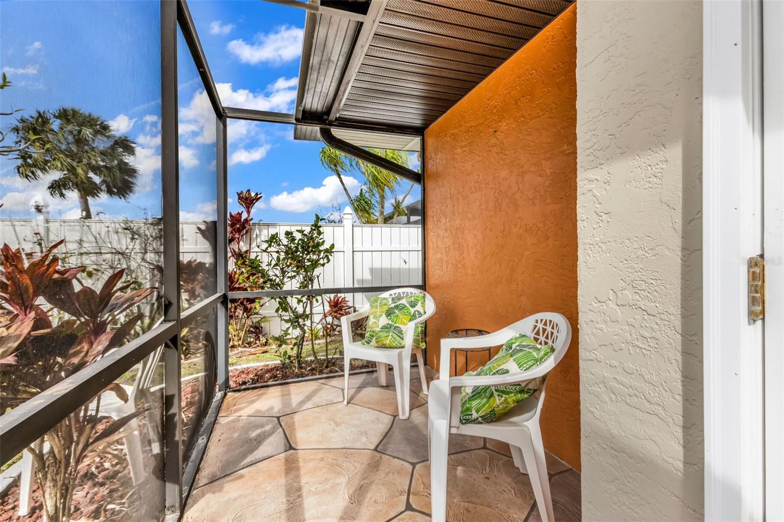 Image 33 of 39 For 23439 Freeport Avenue