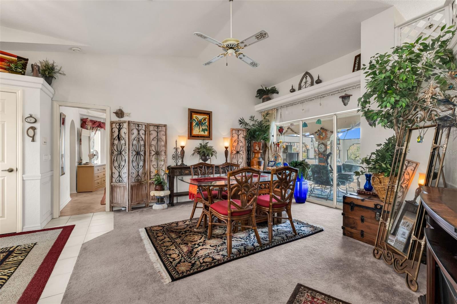 Image 9 of 39 For 23439 Freeport Avenue