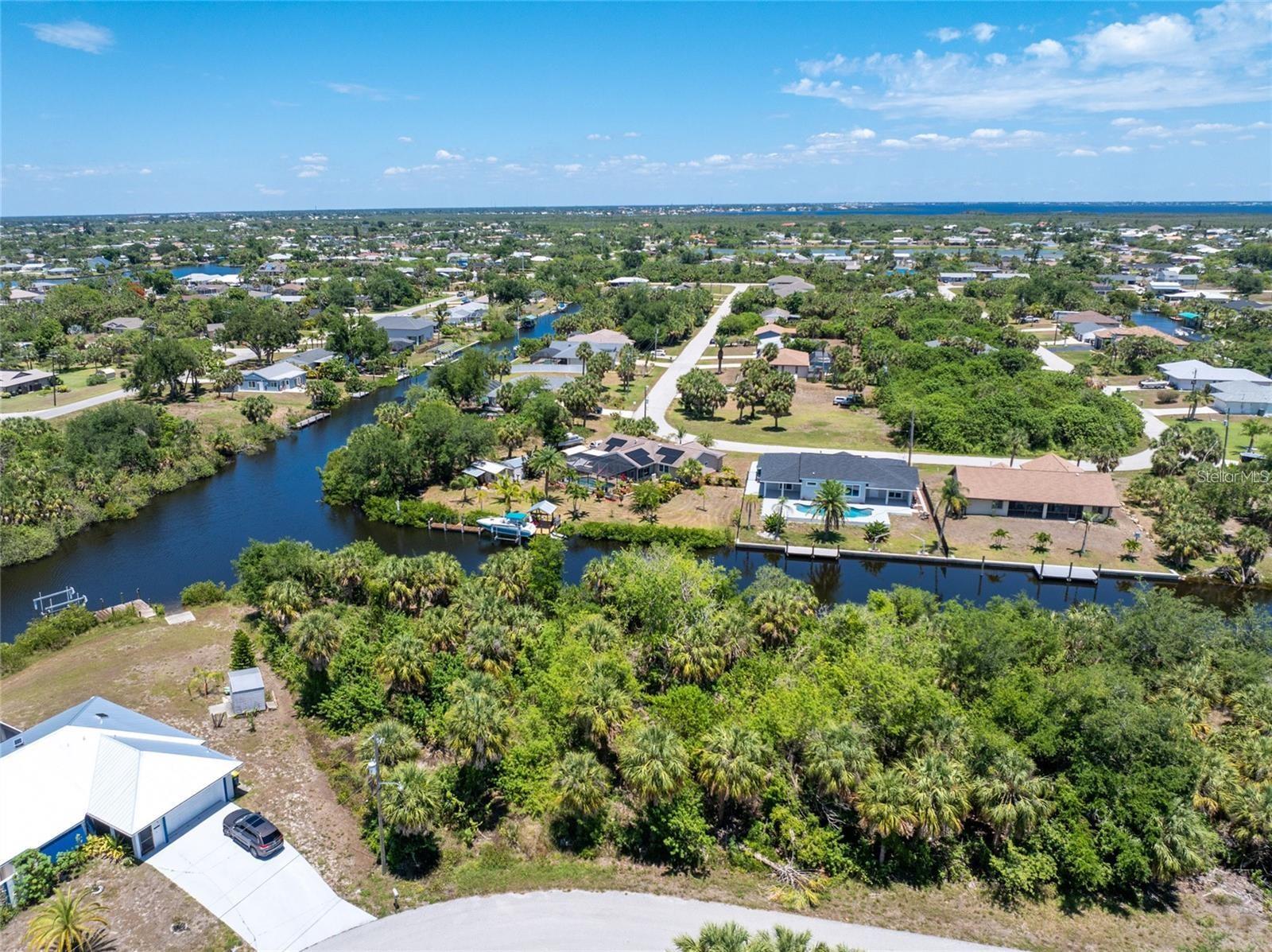 Image 3 of 10 For 18622 Van Nuys Circle