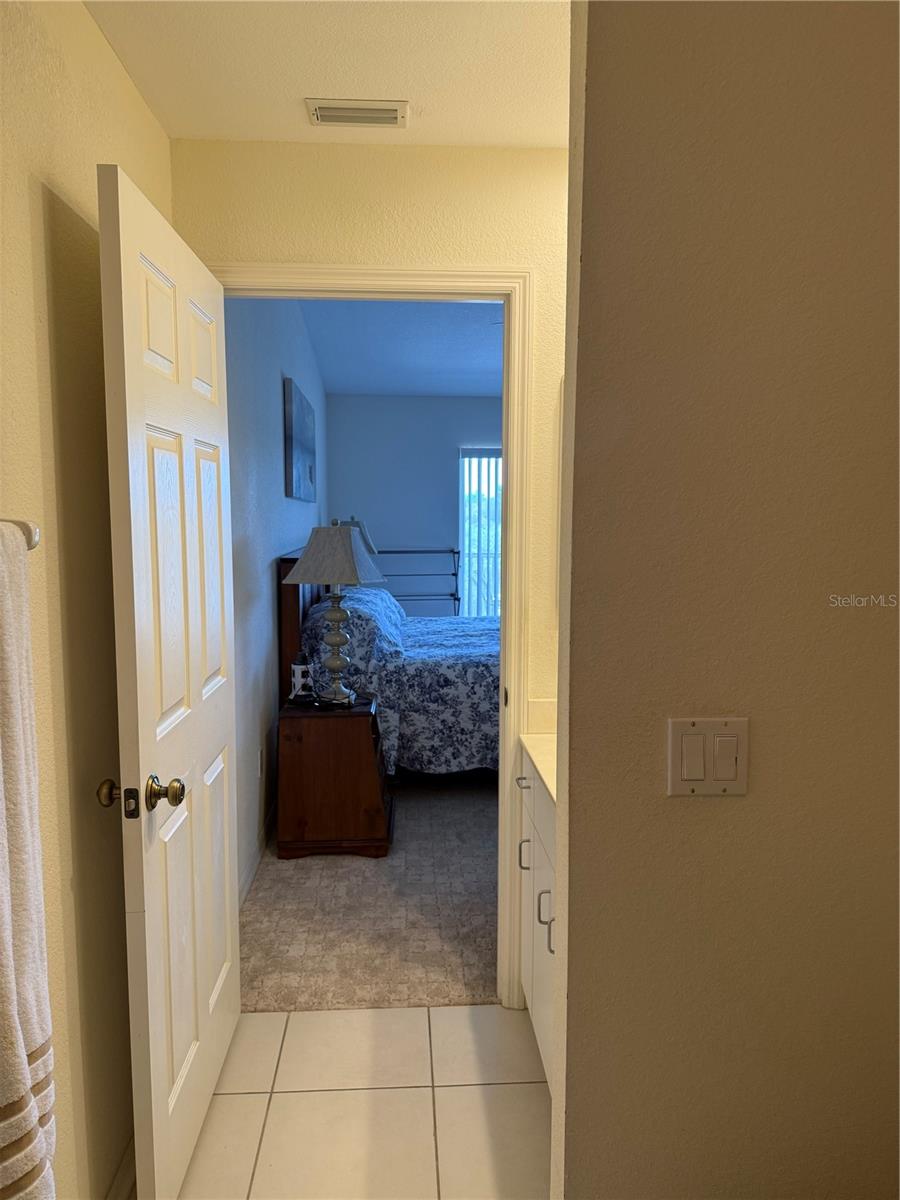 Image 12 of 22 For 101 Normandy Way 204