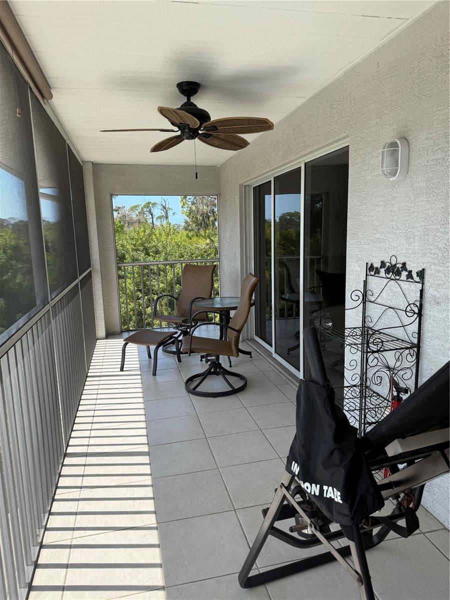 Image 21 of 22 For 101 Normandy Way 204