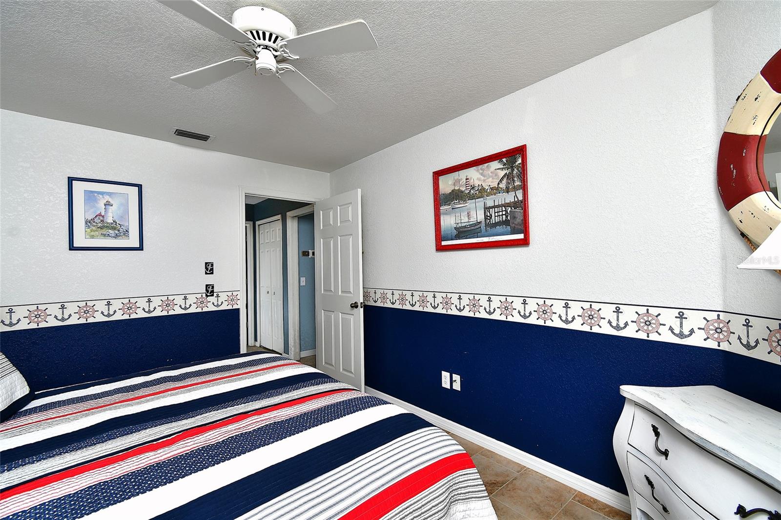 Image 21 of 34 For 5001 King Tarpon Drive