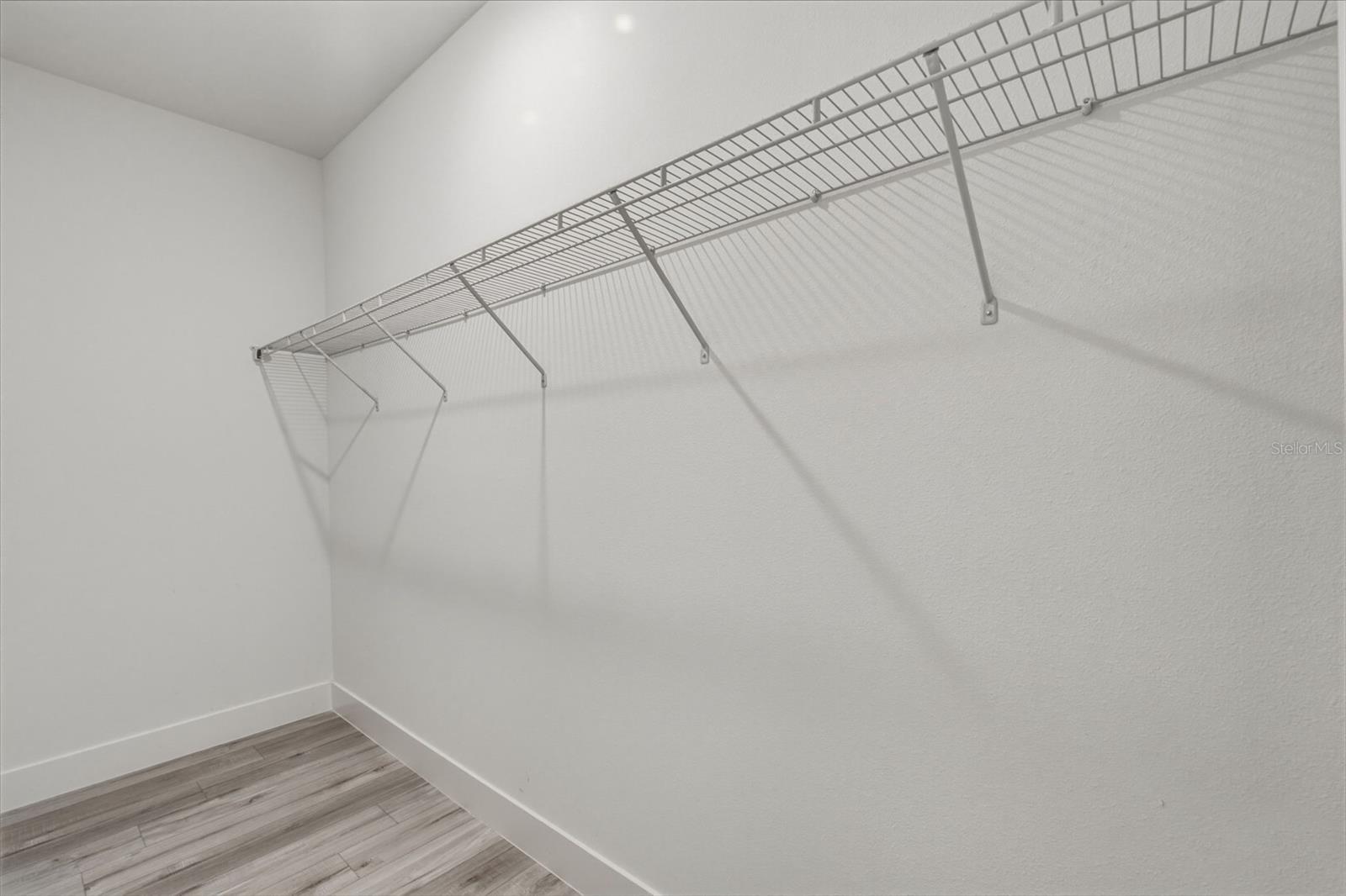 Image 24 of 38 For 2333 Mistleto Lane