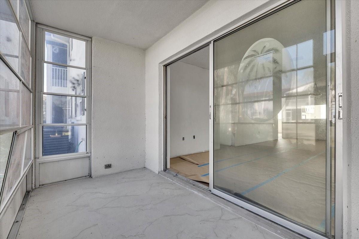 Image 23 of 35 For 7043 New Post Drive 1