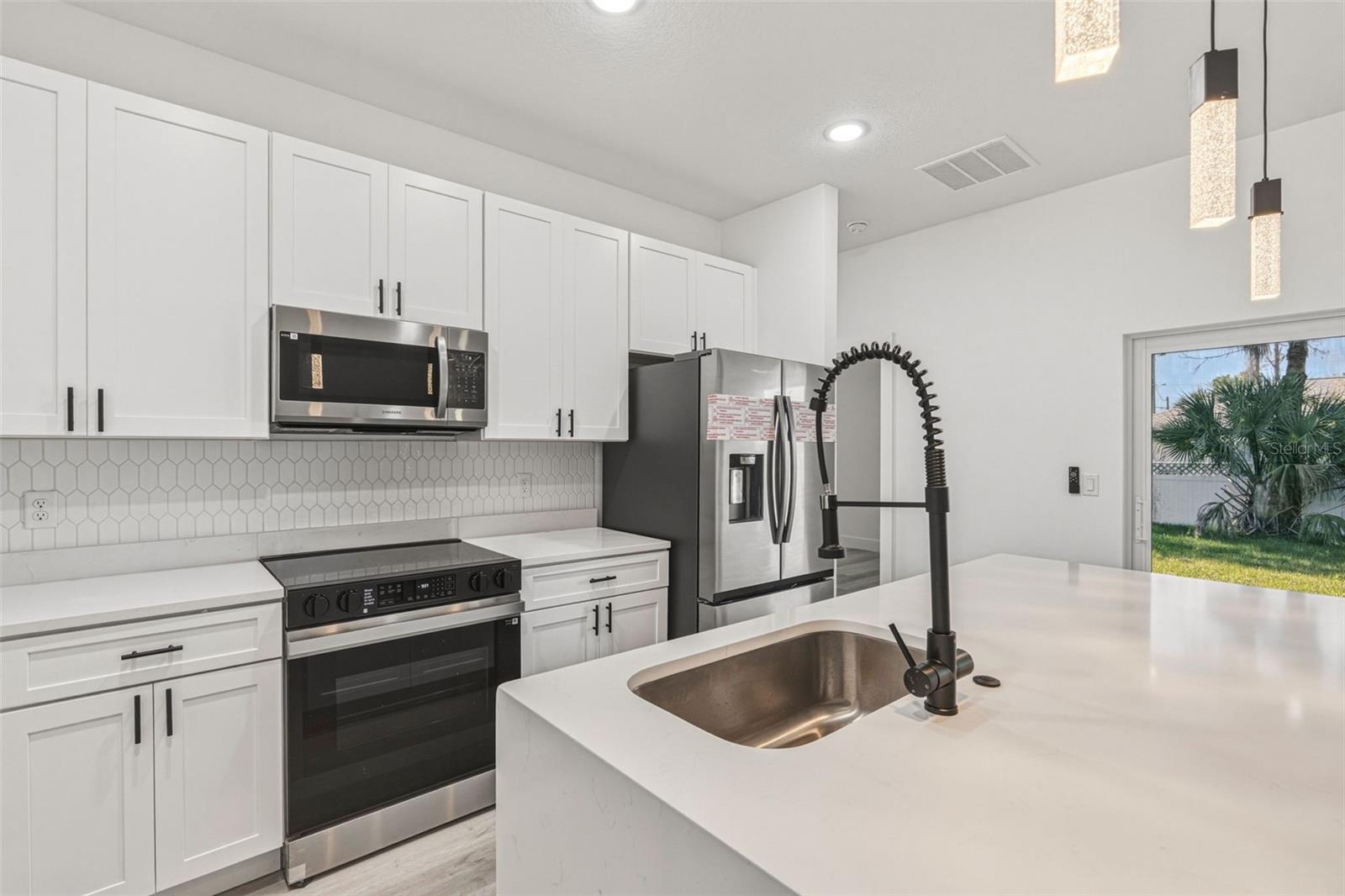 Image 10 of 42 For 2315 Mistleto Lane