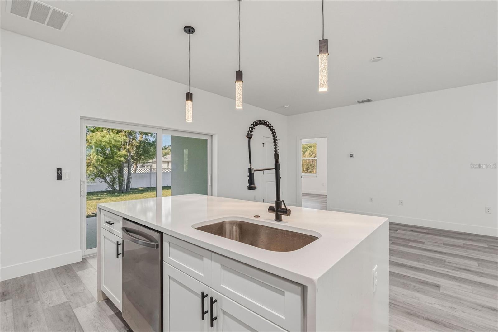 Image 12 of 42 For 2315 Mistleto Lane