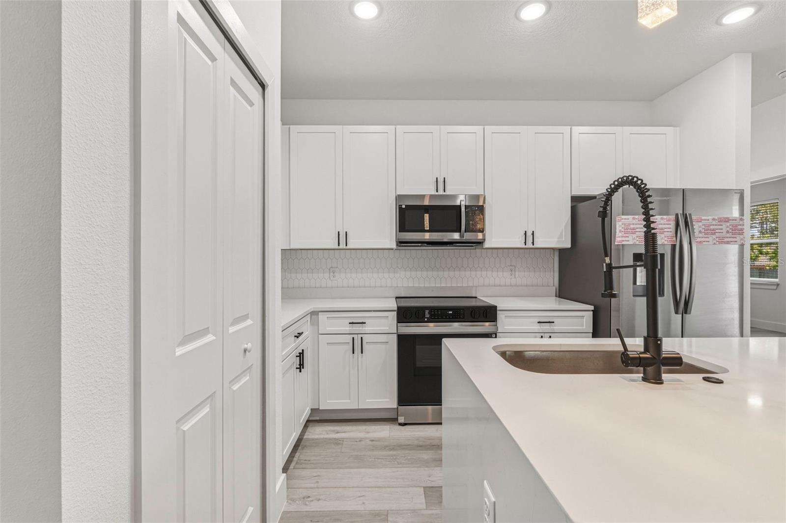 Image 14 of 42 For 2315 Mistleto Lane