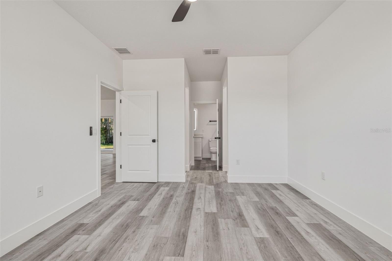 Image 17 of 42 For 2315 Mistleto Lane