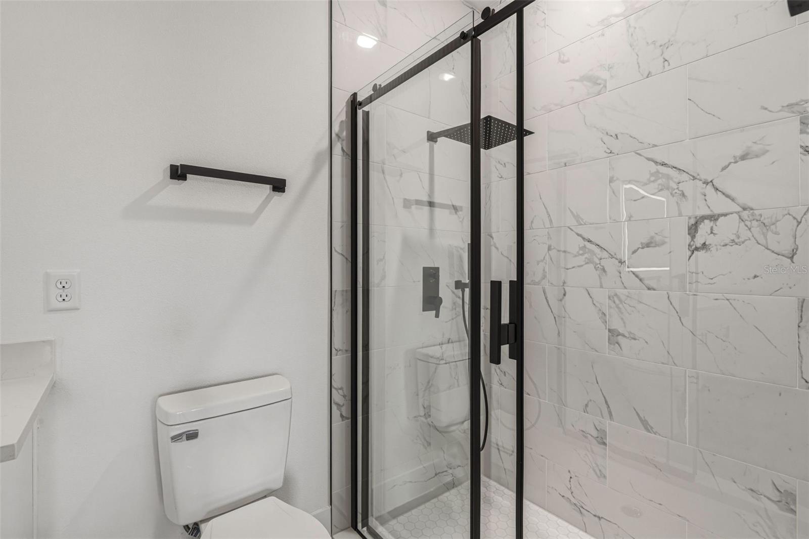 Image 21 of 42 For 2315 Mistleto Lane