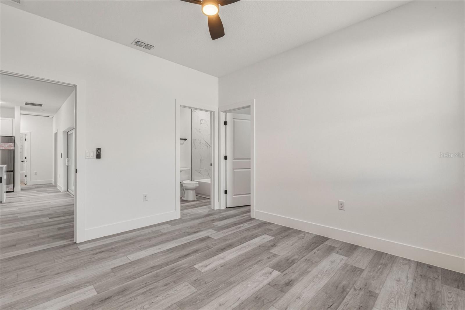 Image 24 of 42 For 2315 Mistleto Lane