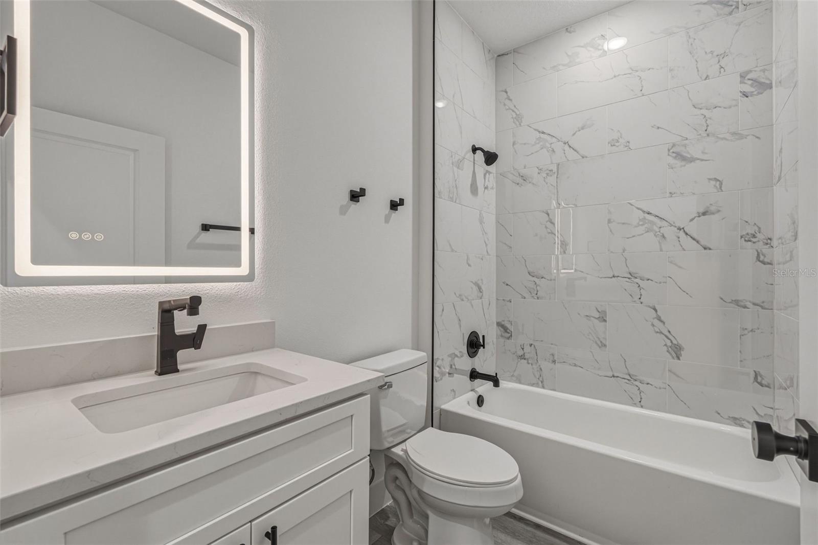 Image 29 of 42 For 2315 Mistleto Lane