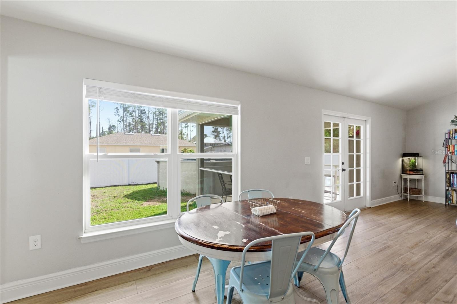 Image 18 of 68 For 4175 Donatello Avenue