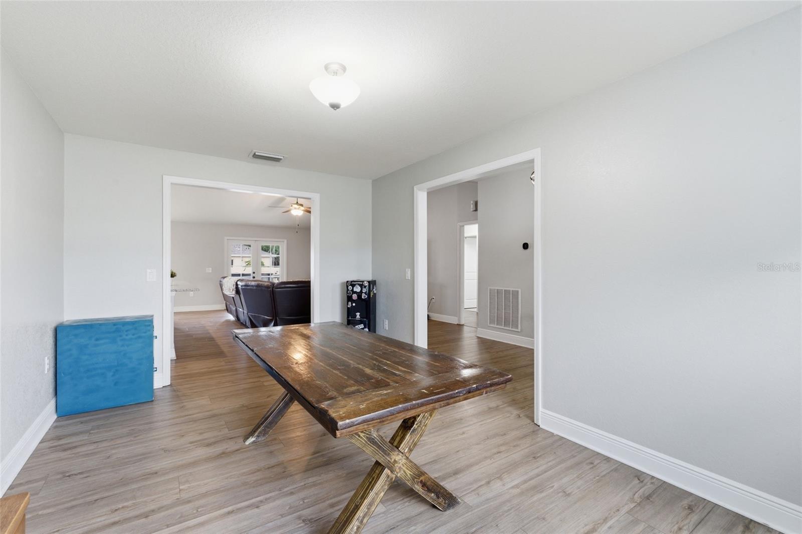 Image 23 of 68 For 4175 Donatello Avenue