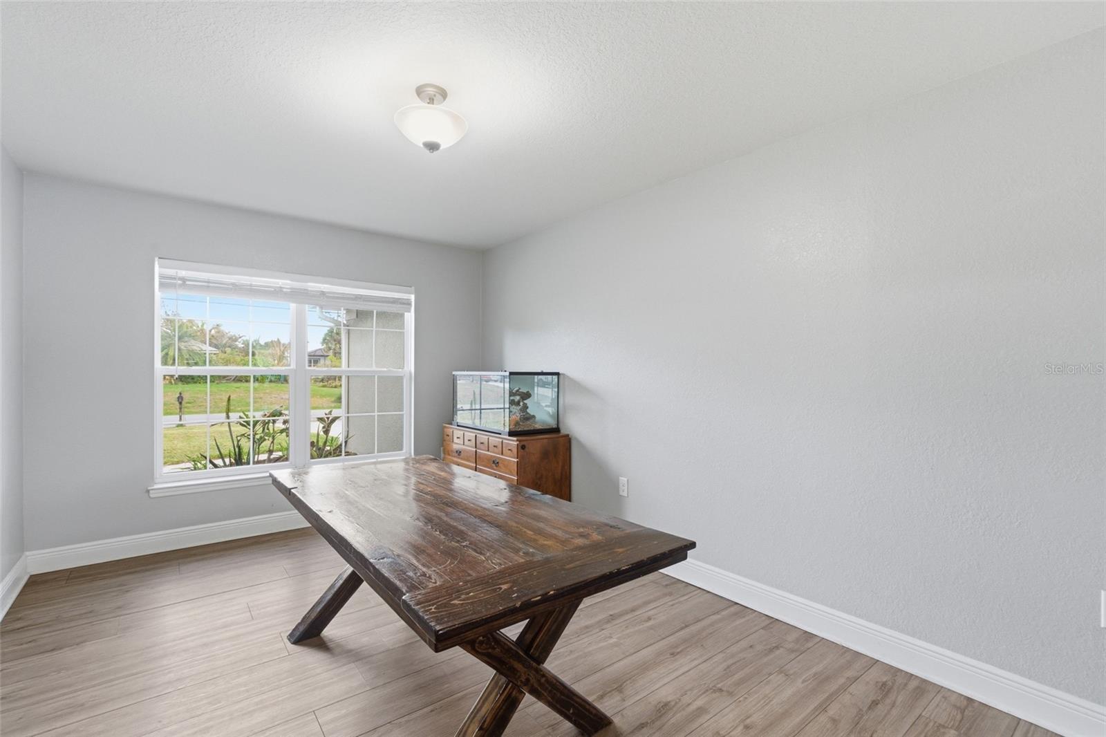 Image 25 of 68 For 4175 Donatello Avenue