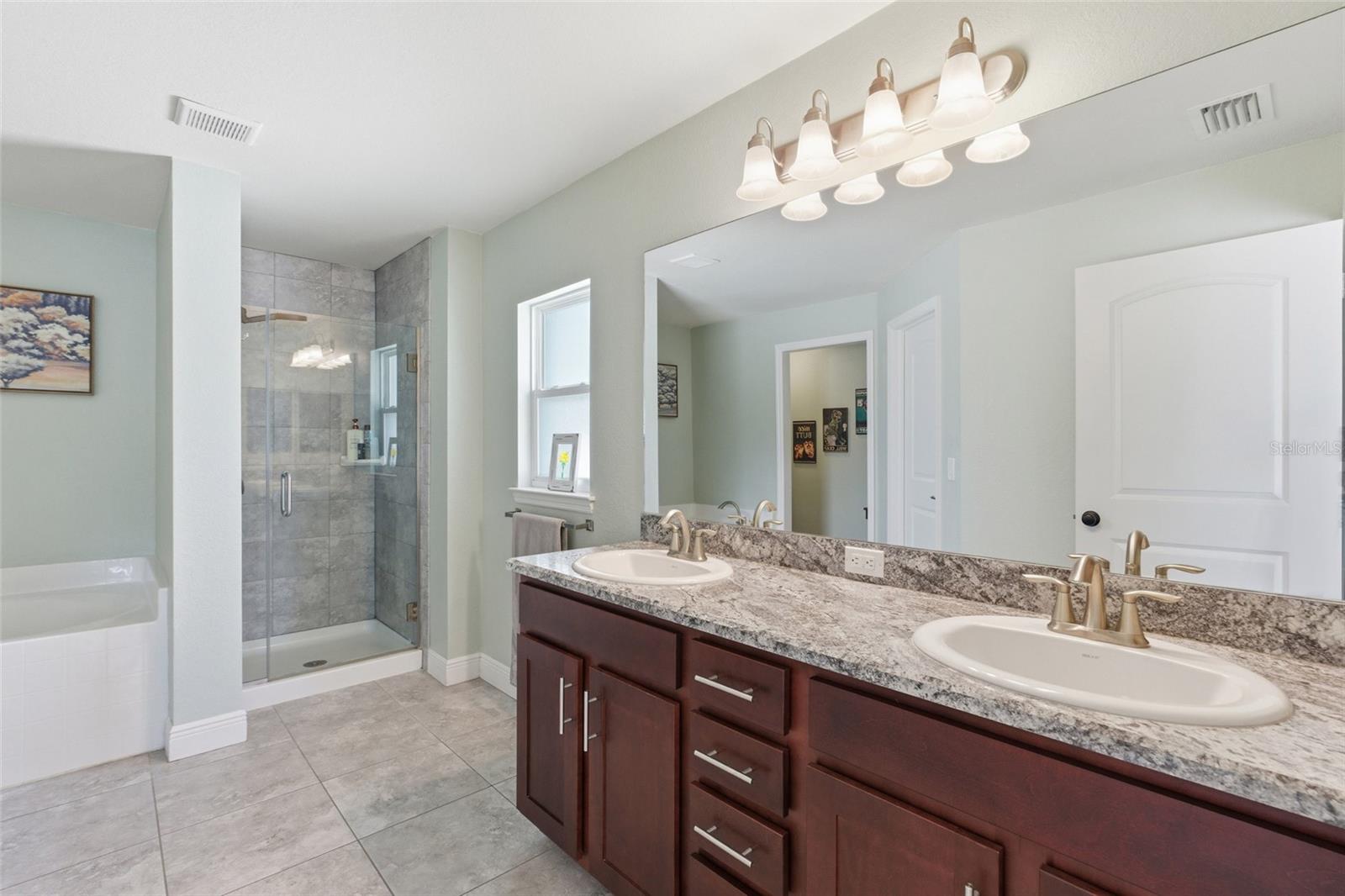 Image 30 of 68 For 4175 Donatello Avenue