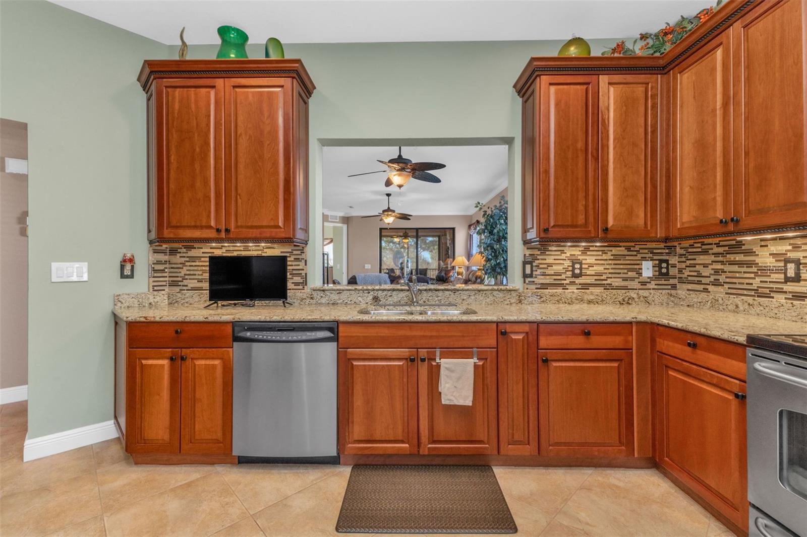 Image 12 of 60 For 24329 Baltic Avenue 204