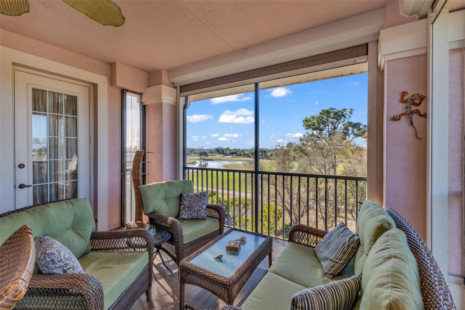 Image 31 of 60 For 24329 Baltic Avenue 204