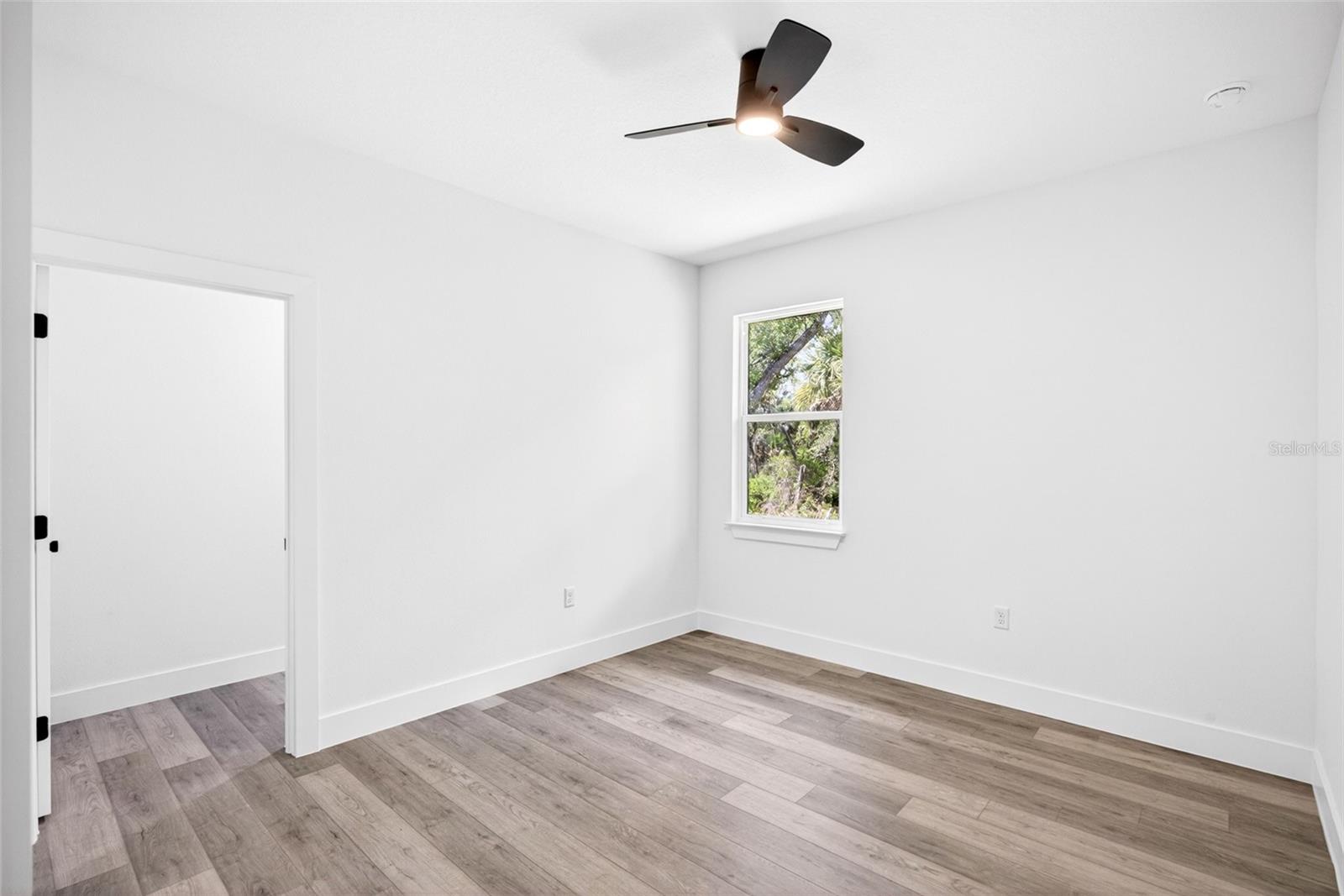 Image 19 of 35 For 193 Santa Fe Street