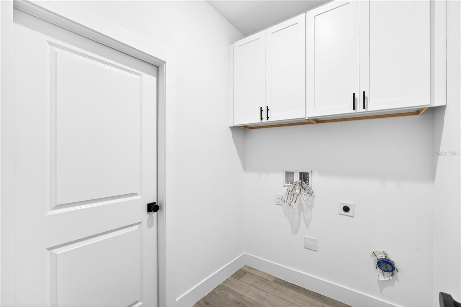 Image 27 of 35 For 193 Santa Fe Street