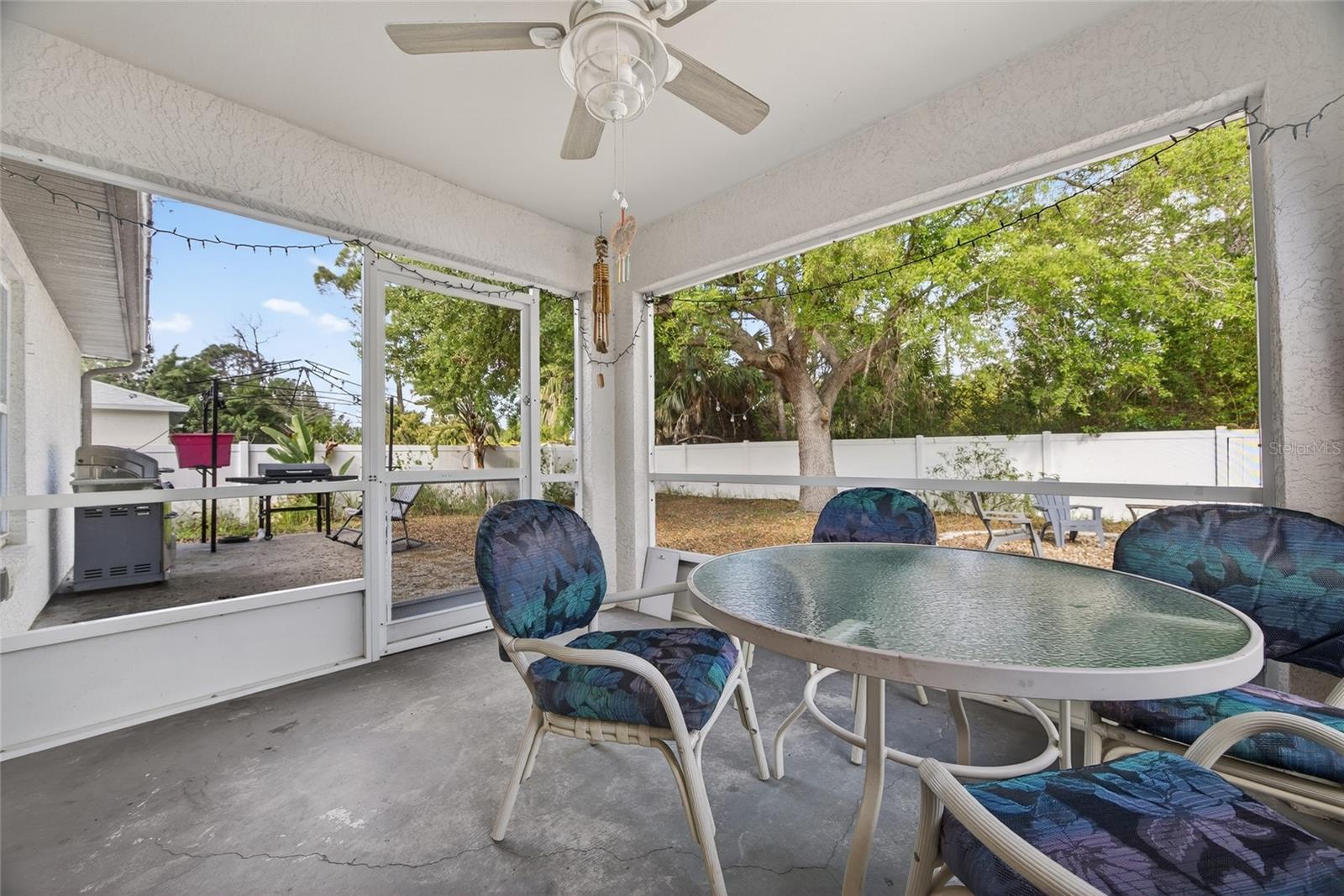 Image 24 of 32 For 2921 Cincinnati Street