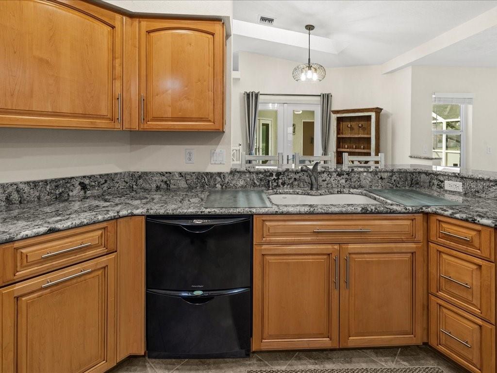 Image 14 of 48 For 25244 Lahore Lane