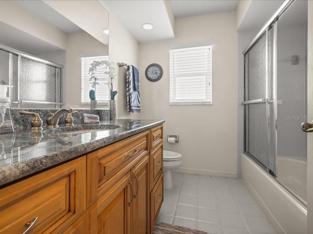 Image 28 of 48 For 25244 Lahore Lane