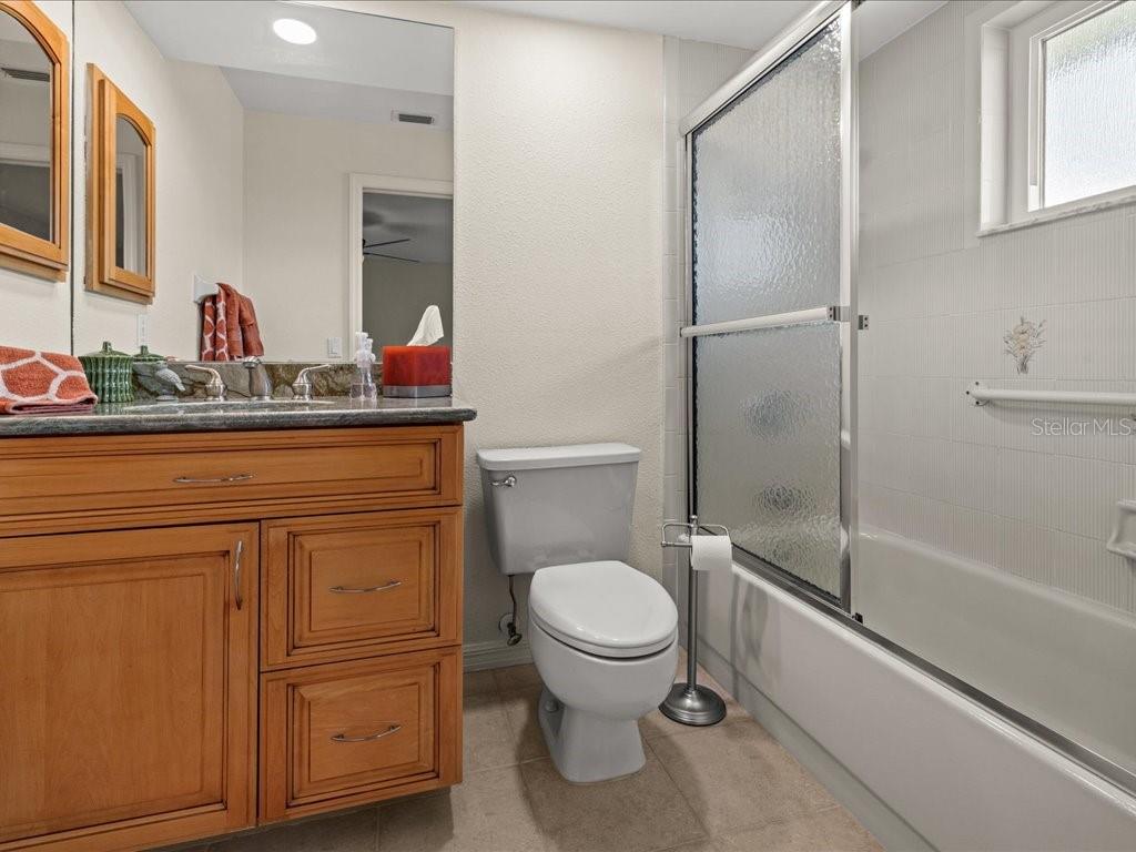 Image 31 of 48 For 25244 Lahore Lane