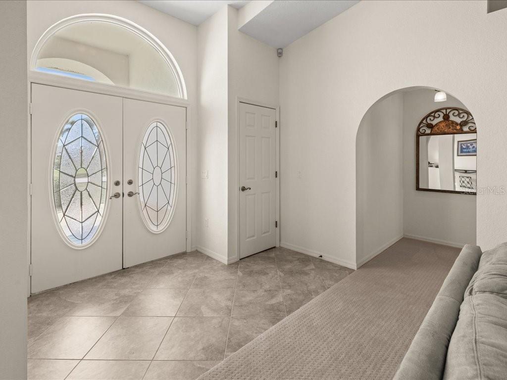 Image 5 of 48 For 25244 Lahore Lane