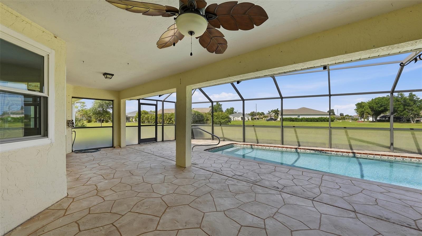 Image 36 of 45 For 26384 Madagascar Road