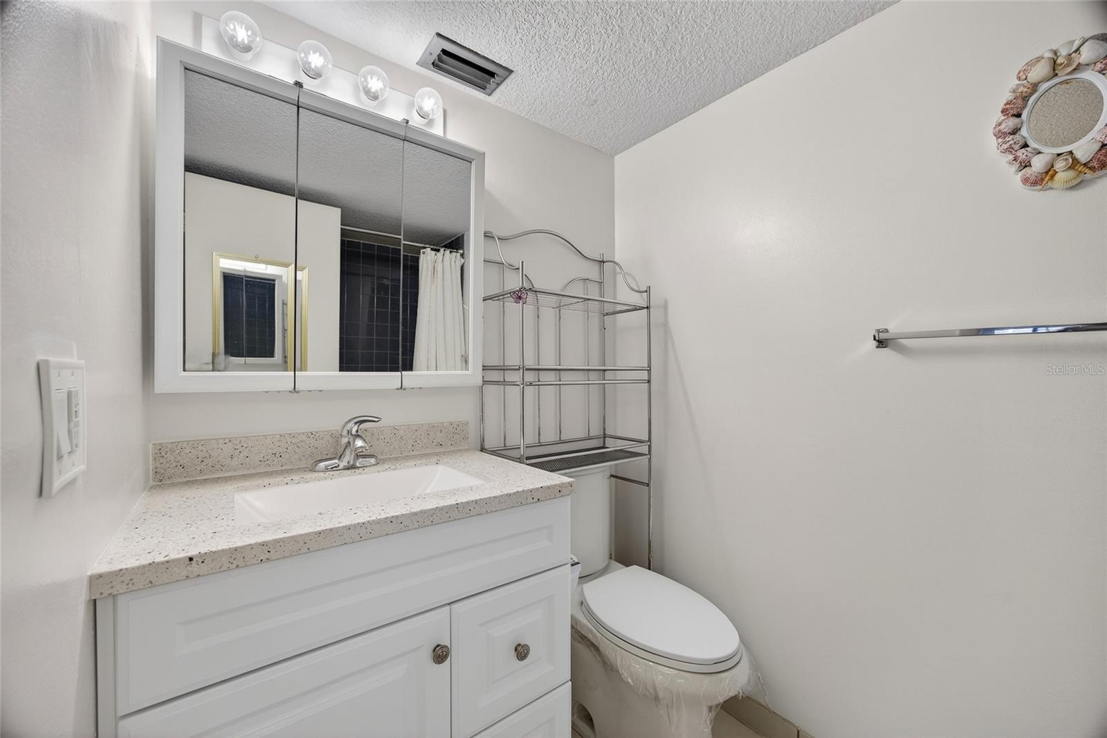 Image 16 of 36 For 1461 Aqui Esta Drive B3