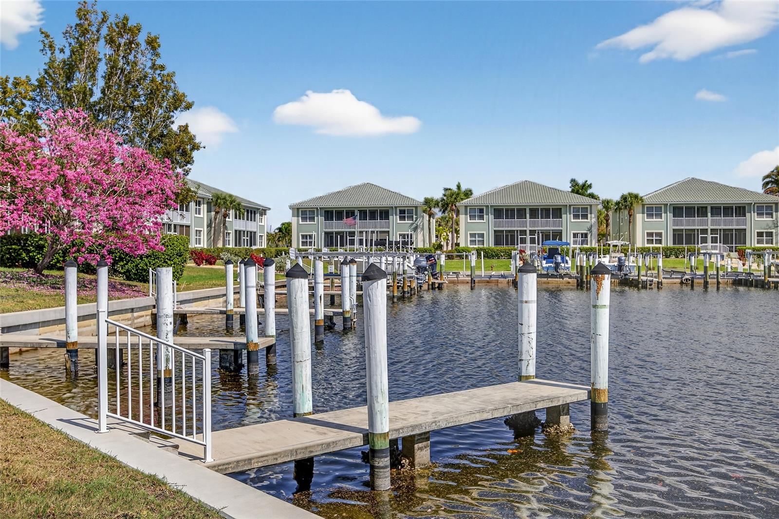 Image 33 of 36 For 1461 Aqui Esta Drive B3