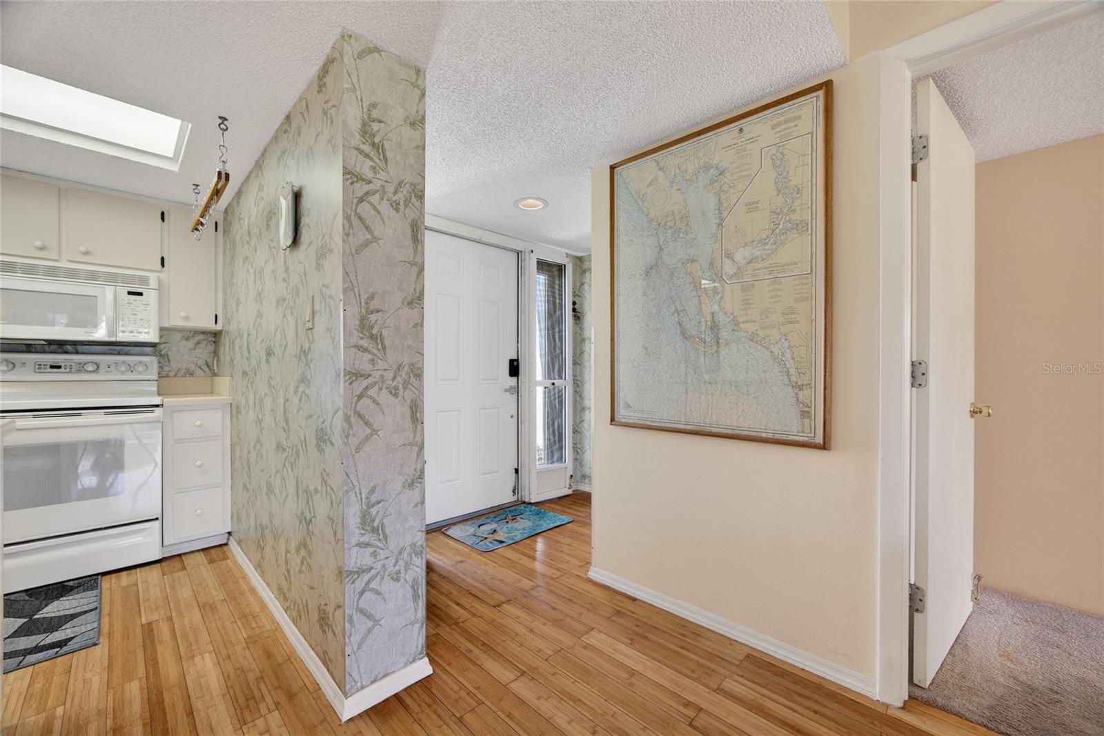 Image 9 of 36 For 1461 Aqui Esta Drive B3