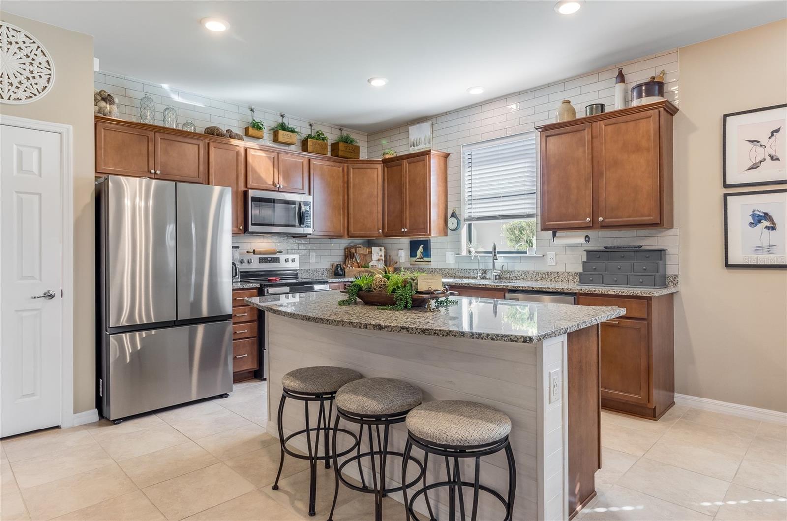 Image 10 of 46 For 2647 Marton Oak Boulevard