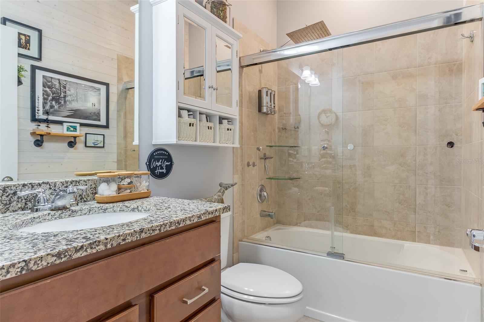 Image 27 of 46 For 2647 Marton Oak Boulevard