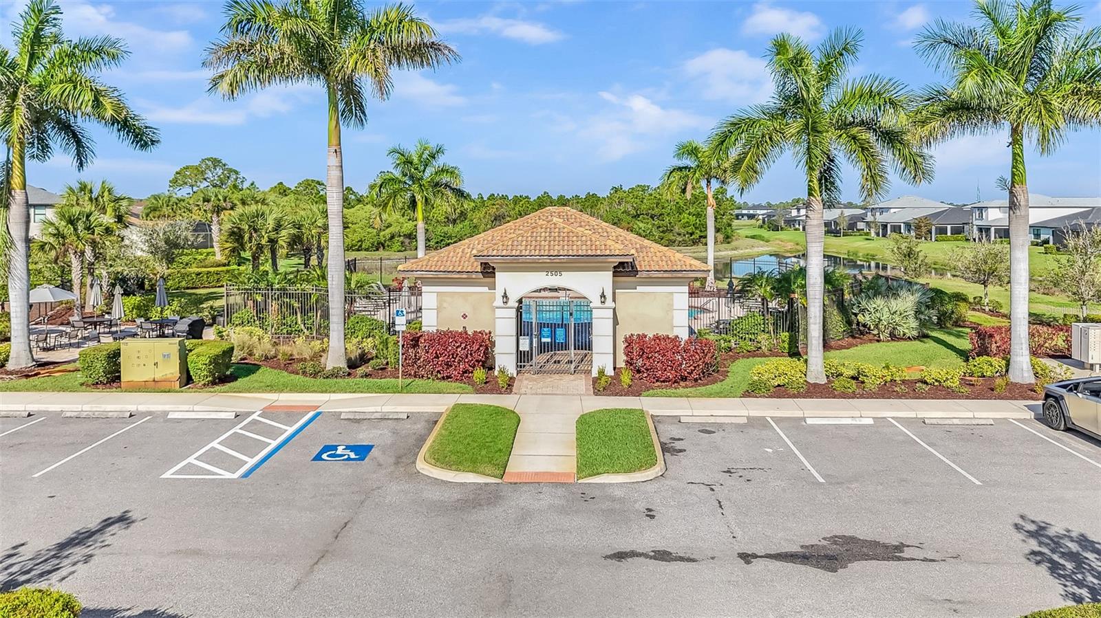 Image 41 of 46 For 2647 Marton Oak Boulevard