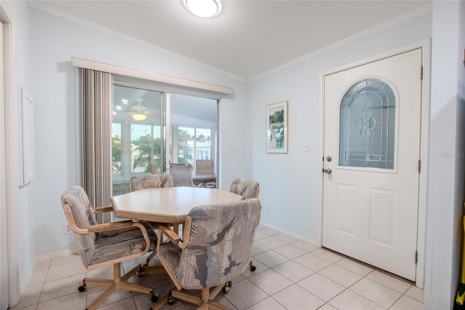 Image 14 of 25 For 2100 Kings Highway 437