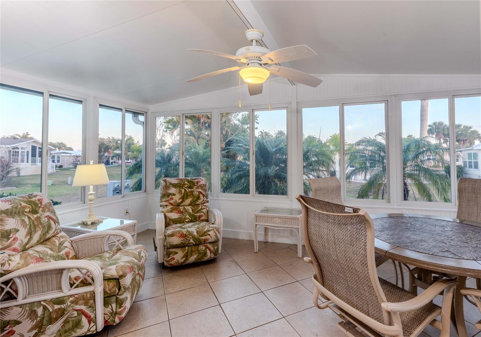 Image 4 of 25 For 2100 Kings Highway 437