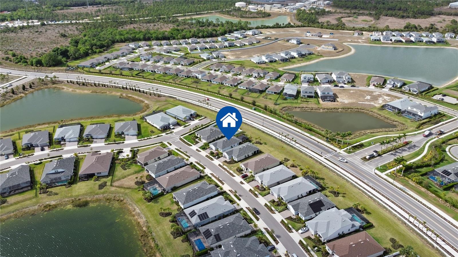 Image 46 of 83 For 15877 Shoreline Drive