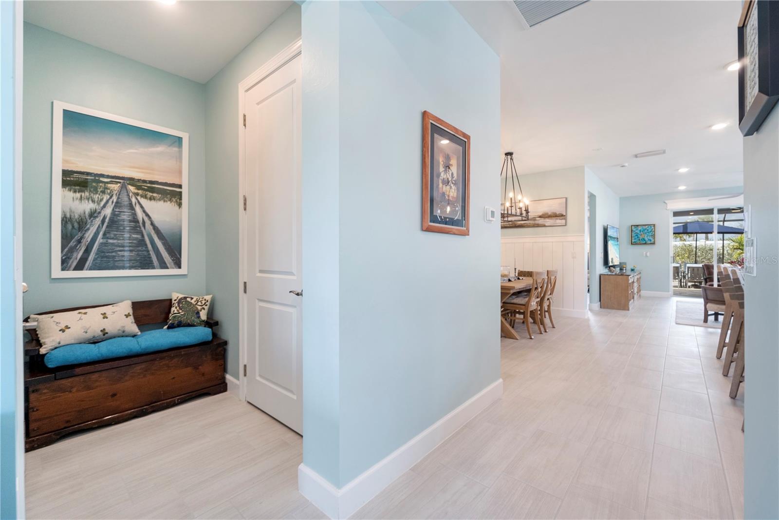 Image 8 of 83 For 15877 Shoreline Drive