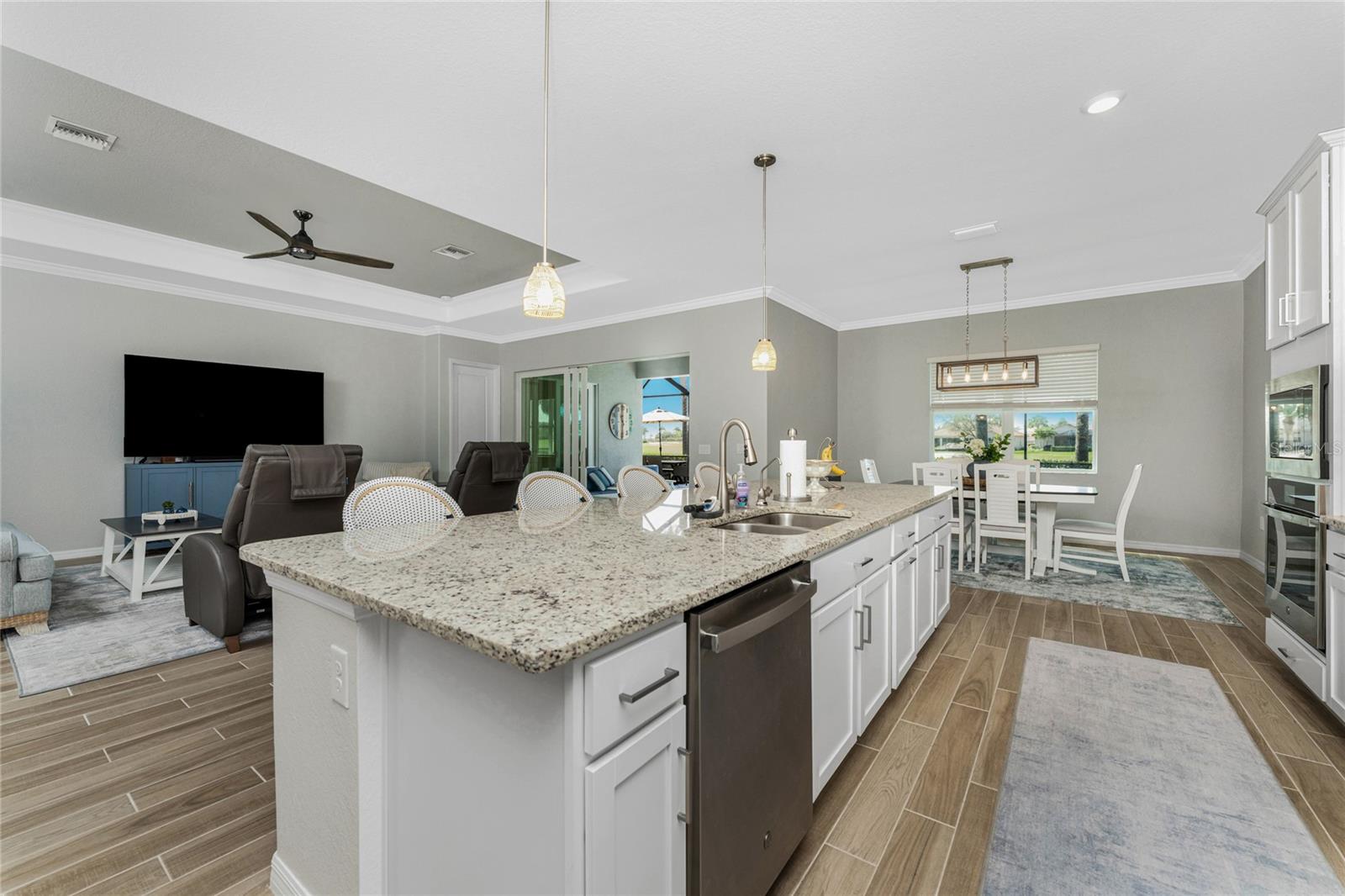 Image 12 of 56 For 25223 Keygrass Court