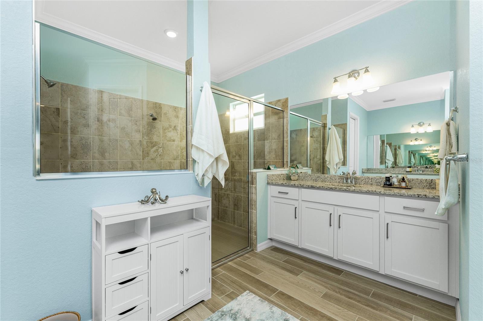 Image 18 of 56 For 25223 Keygrass Court