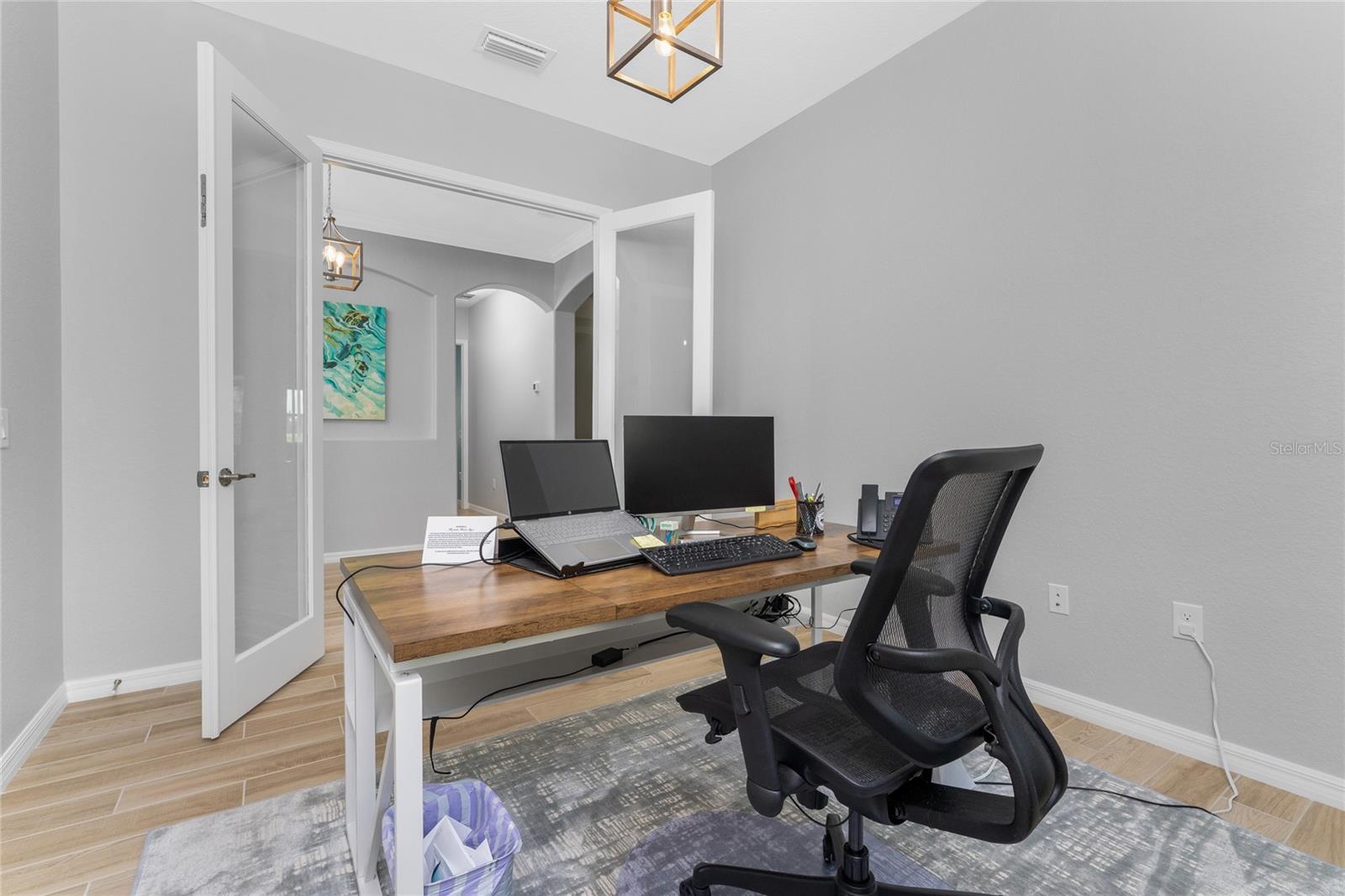 Image 21 of 56 For 25223 Keygrass Court