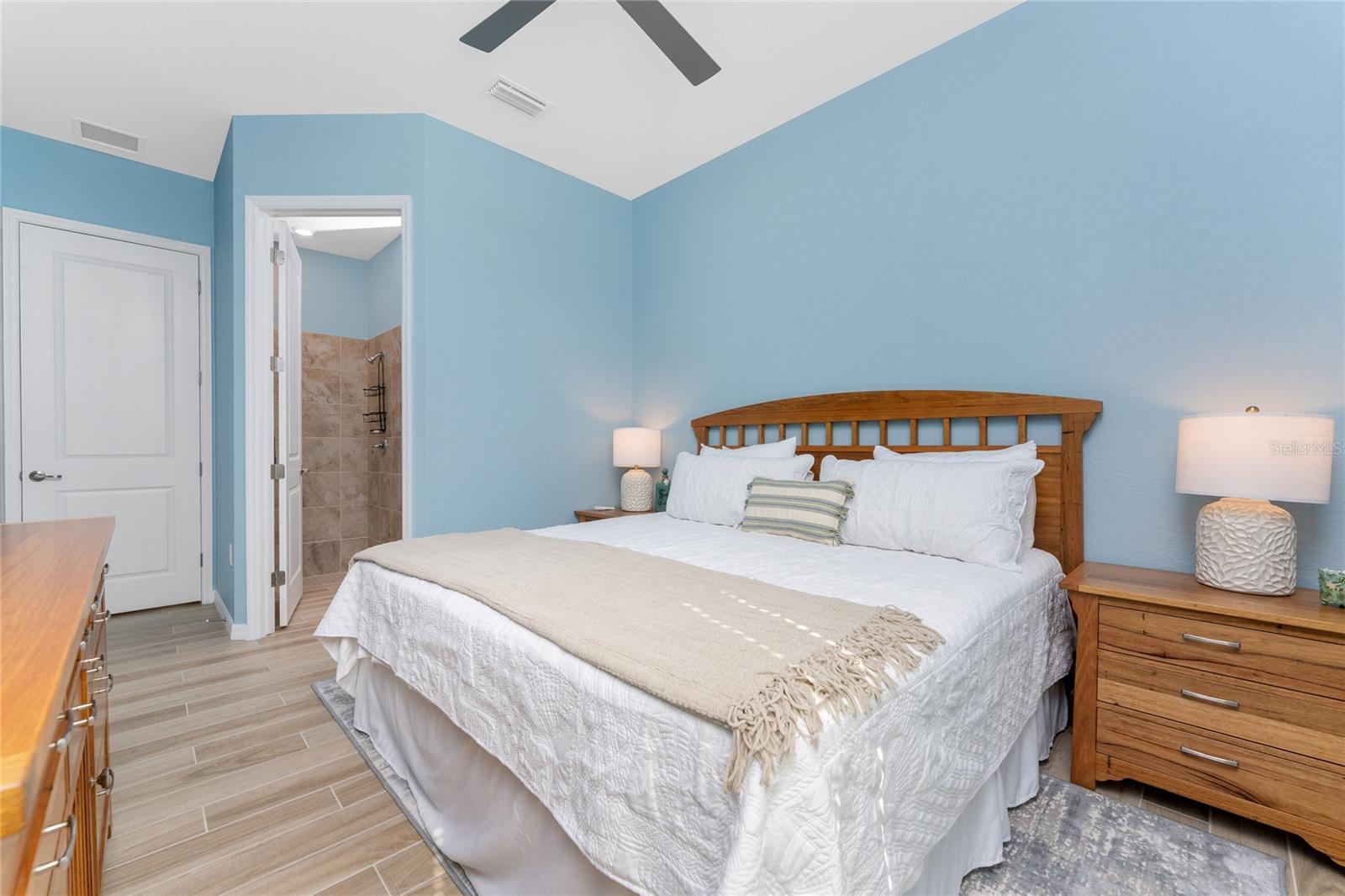 Image 26 of 56 For 25223 Keygrass Court