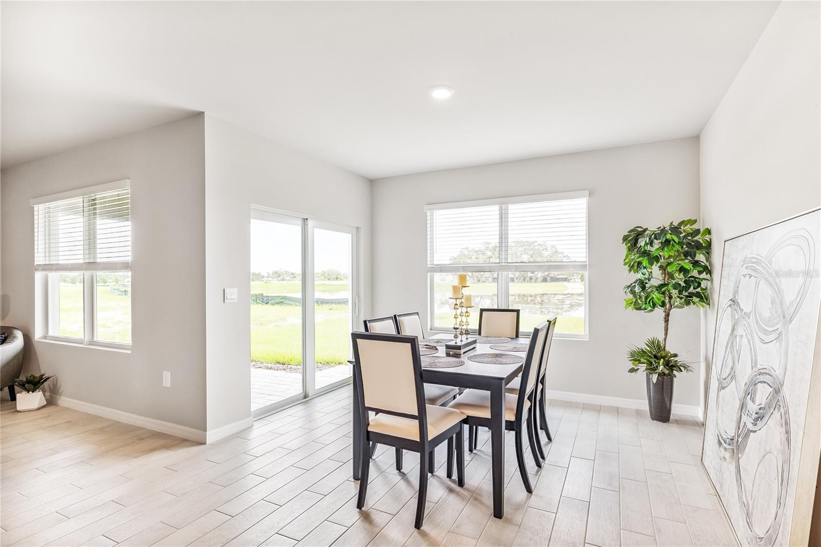 Image 10 of 21 For 26215 Coral Lakes Drive