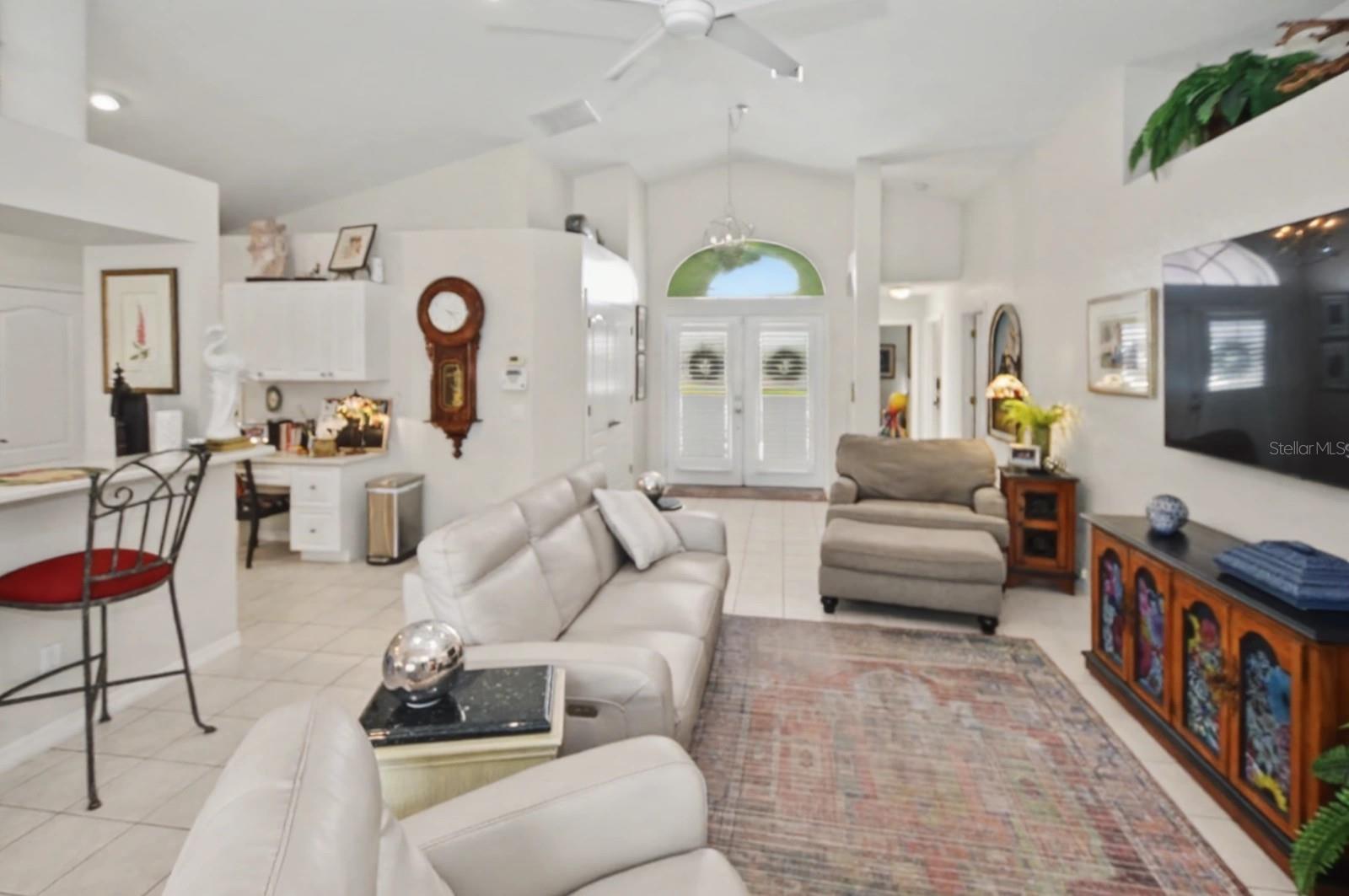 Image 12 of 43 For 314 Baytree Drive