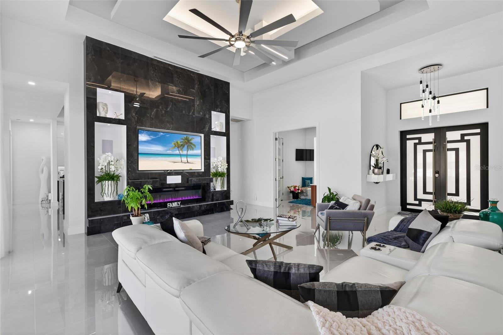 Image 12 of 50 For 523 23rd Street